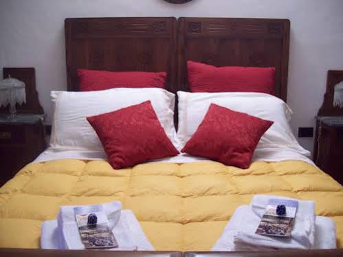Bed and Breakfast La Terrazza Fio...Rita Ripa Экстерьер фото